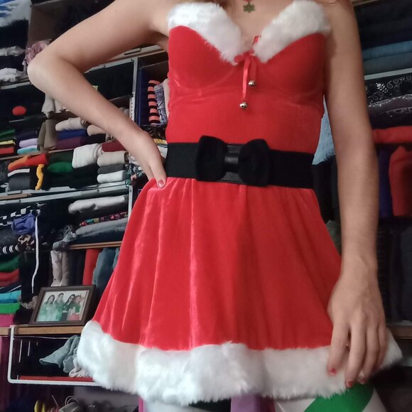 Holiday dress with Faux fur and jingle bells - Picture 5 of 5